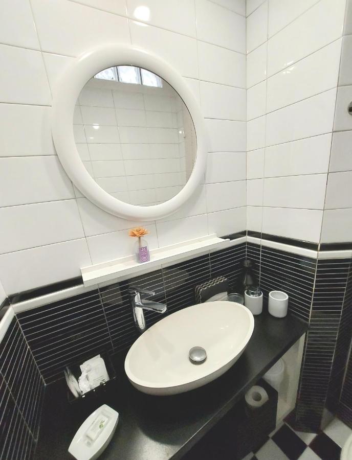 Corso Genova - Milano Navigli Apartamento Exterior foto